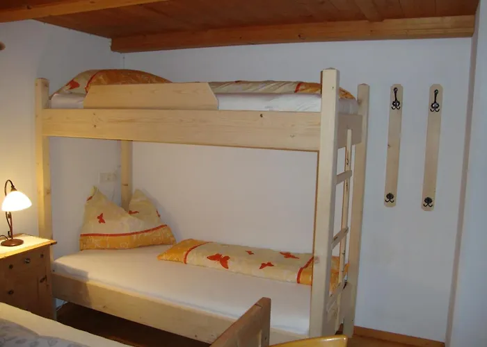 Nussbaum * Stummerberg