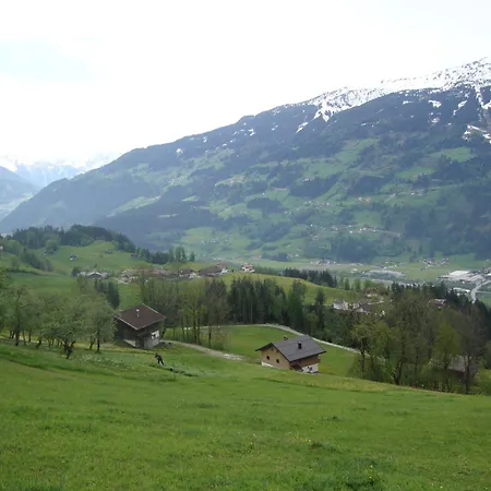 Nussbaum